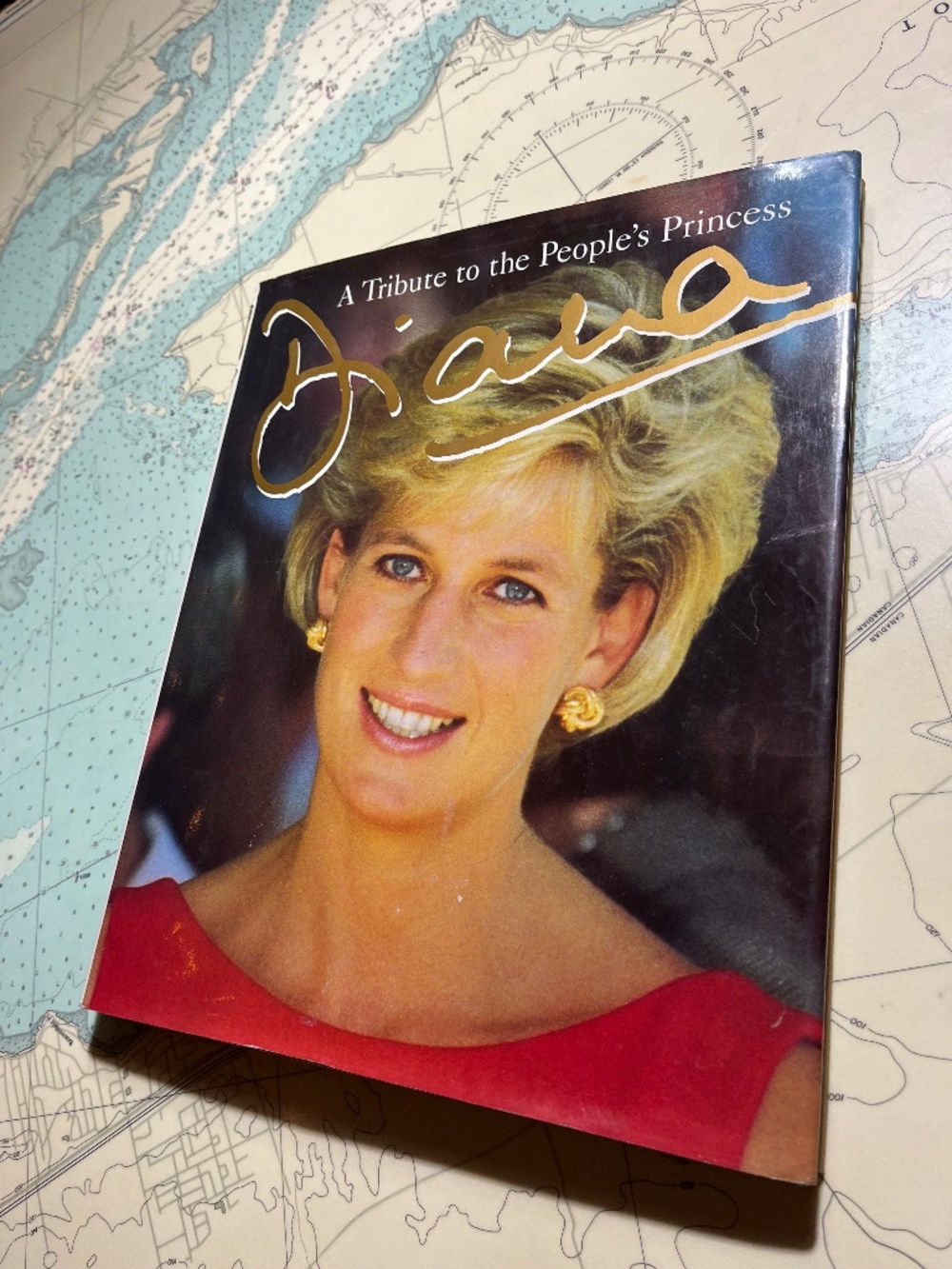 Vintage 1997 Diana A Tribute to the People's Princess